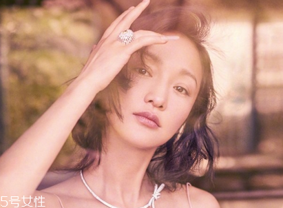 毛孔粗大用什么底妝好？不良的生活習(xí)慣也會導(dǎo)致毛孔粗大