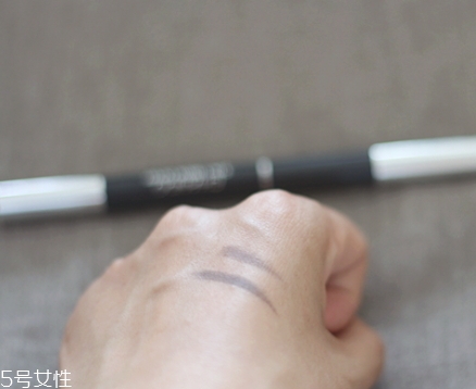 自然堂眉筆怎么樣？來看看眉筆的質(zhì)量
