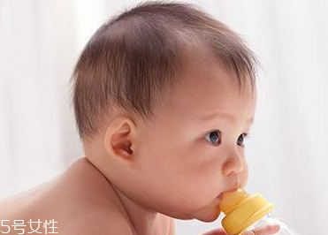 斷奶會有哪些易踩誤區(qū)？不要排空乳房