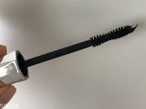 自然堂睫毛膏怎么樣？性價比不高蒼蠅腿
