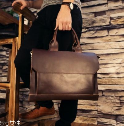瘋馬皮是什么皮？50年都用不爛的皮革材質(zhì)