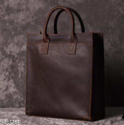 瘋馬皮是真皮嗎？可以自我修復(fù)的神奇皮革