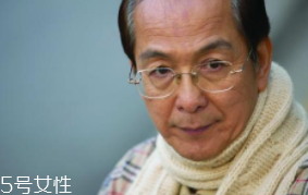 經(jīng)常用眼吃什么？多吃綠色和黃色食物