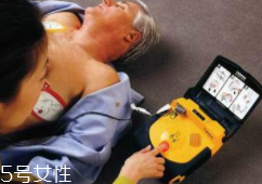 人心臟驟停后還能活嗎？救治及時生還希望大