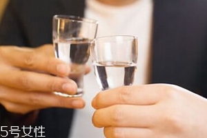 喝多少酒算安全？有基因缺陷的中國人最好不要喝