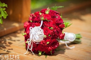 2018情人節(jié)玫瑰花多少錢一朵 玫瑰花的愛(ài)情寓意