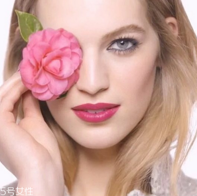 香奈兒口紅哪款好？顯白色號推薦