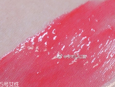 香奈兒唇釉738好看嗎？香奈兒唇釉738試色