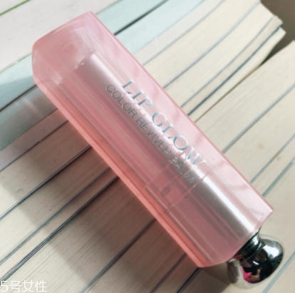 紀(jì)梵希和迪奧口紅哪個(gè)好？各有千秋