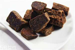 黑糖為什么比紅糖貴？經(jīng)期吃紅糖好還是黑糖好？