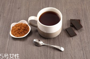 紅糖不能和什么一起吃？紅糖水可以加蜂蜜嗎？