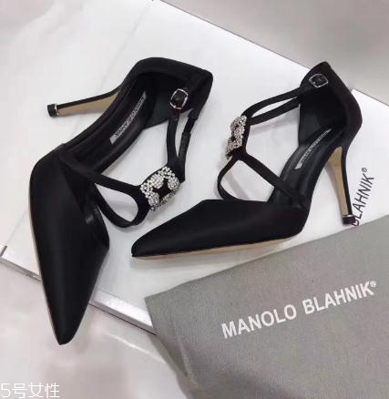 manolo blahnik鞋碼偏大嗎？小仙女們的婚鞋首選