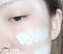 妝前乳致痘嗎？長痘體質(zhì)不要用妝前乳