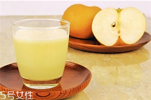 梨和什么榨汁好喝？梨子最適宜于秋季和冬季吃