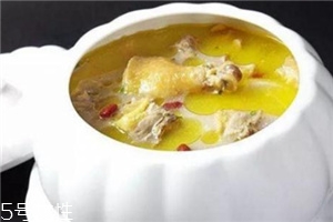 什么人不適合喝雞湯？雞湯雖好但這些人卻無福消受