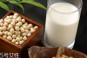 喝豆?jié){不能加紅糖嗎？完全沒(méi)有影響