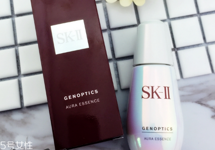 sk2小燈泡和小銀瓶哪個(gè)好？sk2小燈泡使用測評