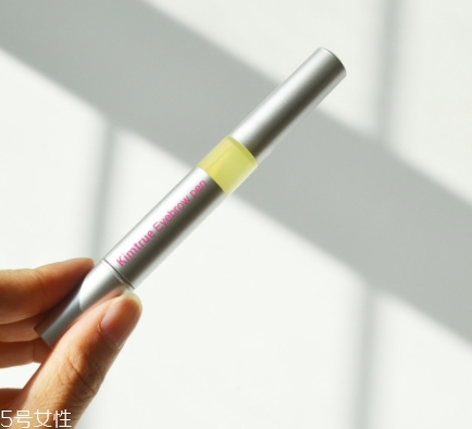 睫毛增長液真的有用嗎？讓睫毛更加纖長