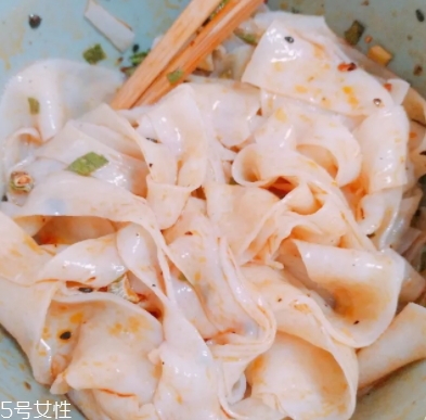阿寬紅油面皮哪種好吃？幾種味道介紹