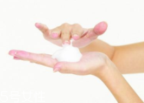 硅膠的潔面儀好用嗎？不要使用過多