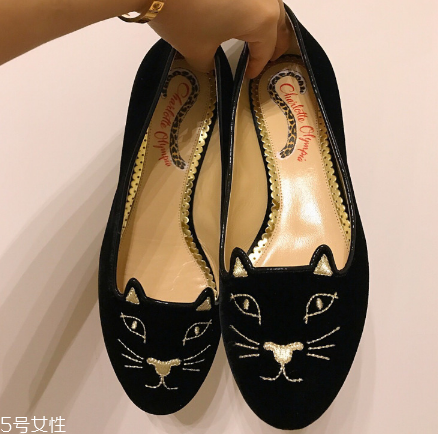 charlotte olympia貓咪鞋多少錢(qián)？平底鞋中的萌貨代表