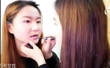 內(nèi)雙怎么畫眼線？內(nèi)雙眼皮畫眼妝技巧