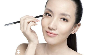 內(nèi)雙怎樣畫眼線成外雙？單眼皮內(nèi)雙女生福音