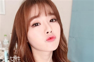 粉棕色眼妝怎么畫？蜜桃妝畫法