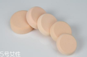 粉撲用什么清洗最好？卸妝產(chǎn)品可清洗