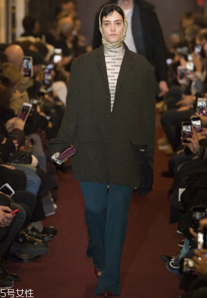 vetements2018秋冬系列服裝怎么樣_好看嗎？