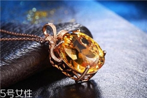 黃水晶戴左手還是右手？水晶佩戴大有講究
