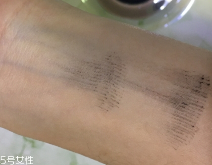美寶蓮彎彎睫毛膏怎么用？想怎么彎就怎么彎