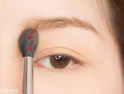 網(wǎng)紅的妝都是怎么化的？論女生眼妝的重要性