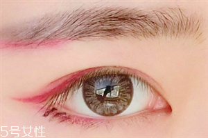 開眼角后吃什么好？開眼角后三個月可以化妝