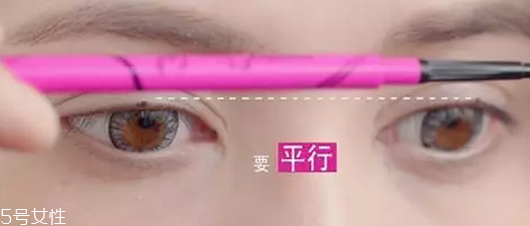眼線液筆不出水怎么辦？畫眼線的常見誤區(qū)