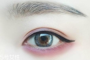 內眼線一定要畫嗎？畫好睫毛根部