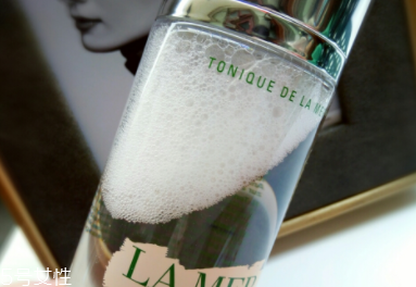 海藍(lán)之謎煥膚水適合干皮嗎？海藍(lán)之謎煥膚水產(chǎn)品評(píng)測(cè)