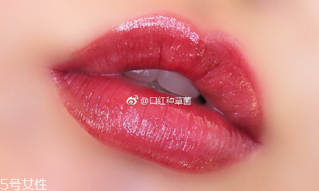 ysl圣羅蘭銀管唇釉好用嗎？蜜糖一樣水潤(rùn)柔滑