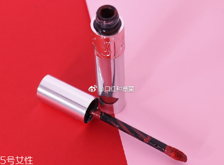 ysl圣羅蘭銀管唇釉好用嗎？蜜糖一樣水潤(rùn)柔滑