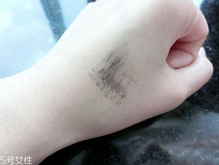 睫毛膏怎么刷好看？給你帶來(lái)深邃雙眸