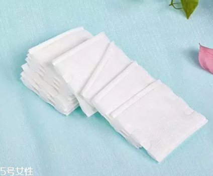 壓邊化妝棉有什么區(qū)別？不易變形