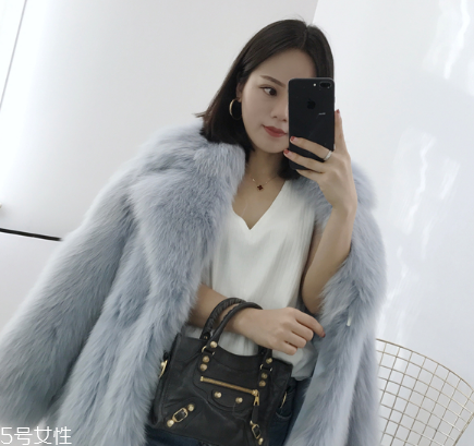 皮草不洗可以嗎？每年最少干洗一次