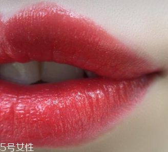 Mac口紅哪個(gè)顏色最火？6款最?lèi)?ài)唇色試色