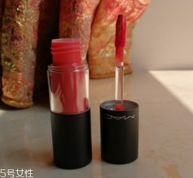 Mac口紅哪個(gè)顏色最火？6款最?lèi)?ài)唇色試色