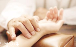 濕氣重不能吃哪些水果？西瓜香蕉不要吃