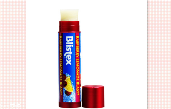 blistex唇膏有哪幾款？使用唇膏應(yīng)該適量