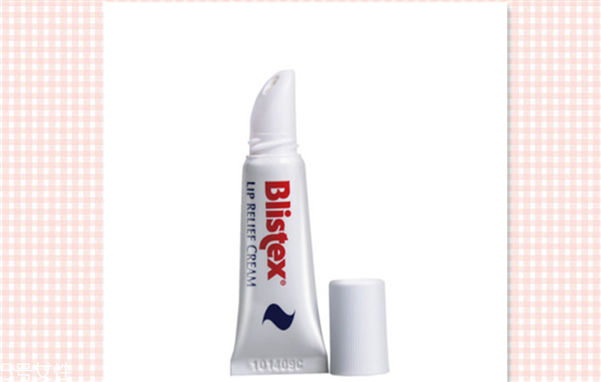 blistex唇膏有哪幾款？使用唇膏應(yīng)該適量