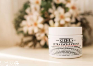 冬天護(hù)膚用霜還是乳？6款適合冬天用的護(hù)膚品推薦