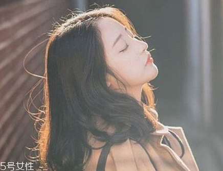 什么短發(fā)發(fā)型最清爽養(yǎng)眼？鎖骨短發(fā)發(fā)型推薦