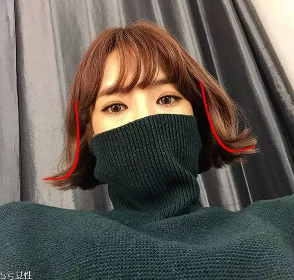 短發(fā)發(fā)尾外翻的發(fā)型怎么弄？誰(shuí)弄誰(shuí)美